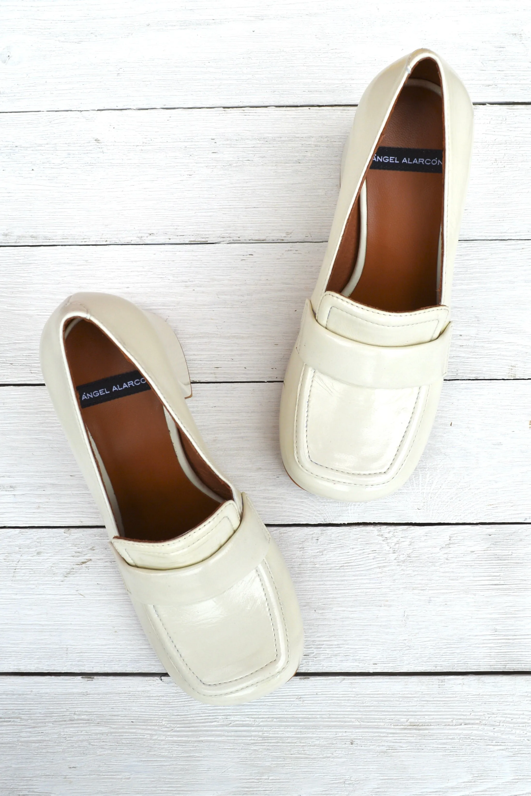 Angel Alarcon Abdul Size 39 only
