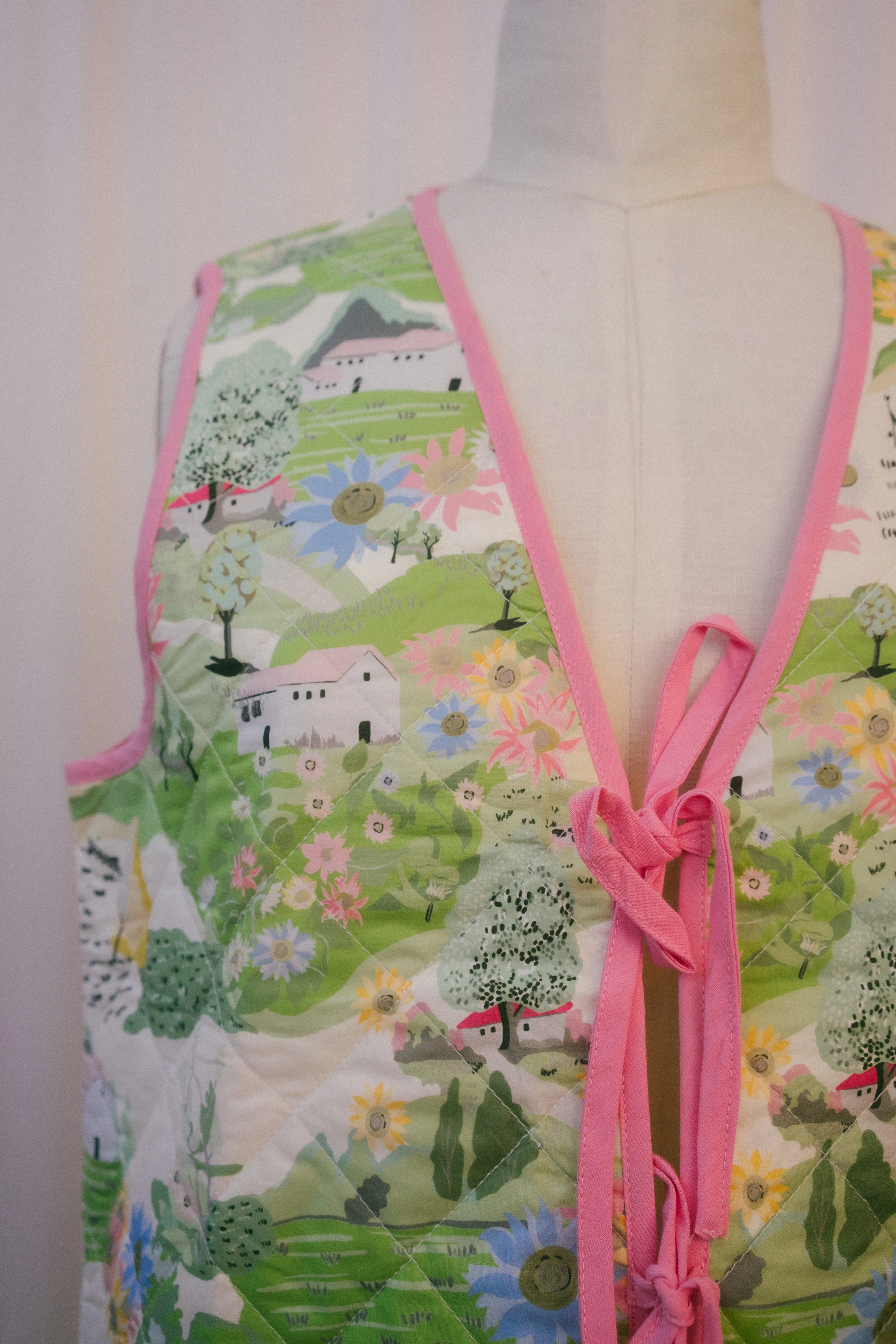 Arlette Vest