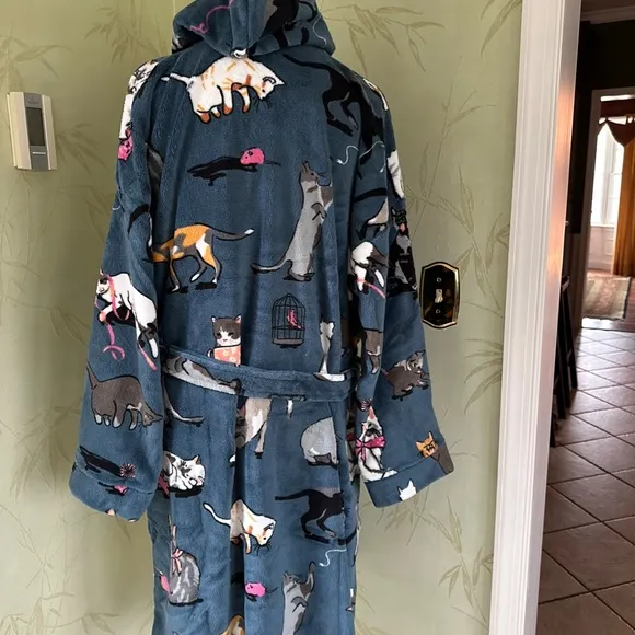 COPY - VERA BRADLEY CAT'S MEOW ROBE:NWT  2X/3X