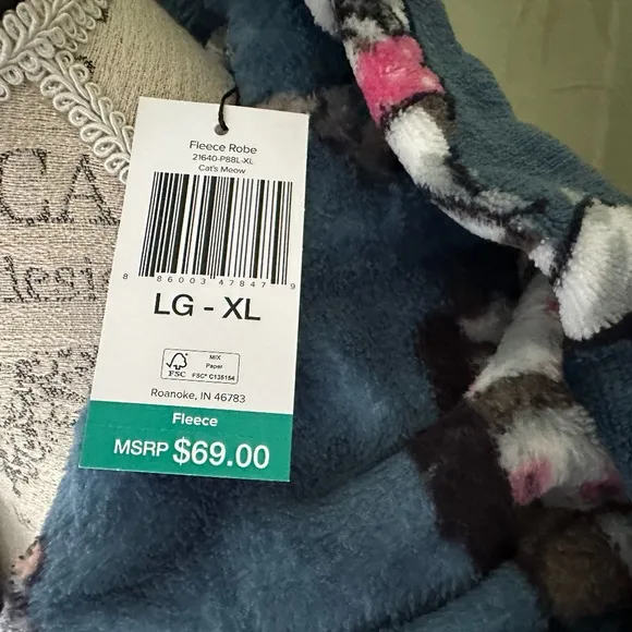 COPY - VERA BRADLEY CAT'S MEOW ROBE:NWT  2X/3X