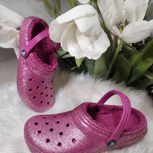 Crocs  Kids Classic Lined Clog Size J5 new