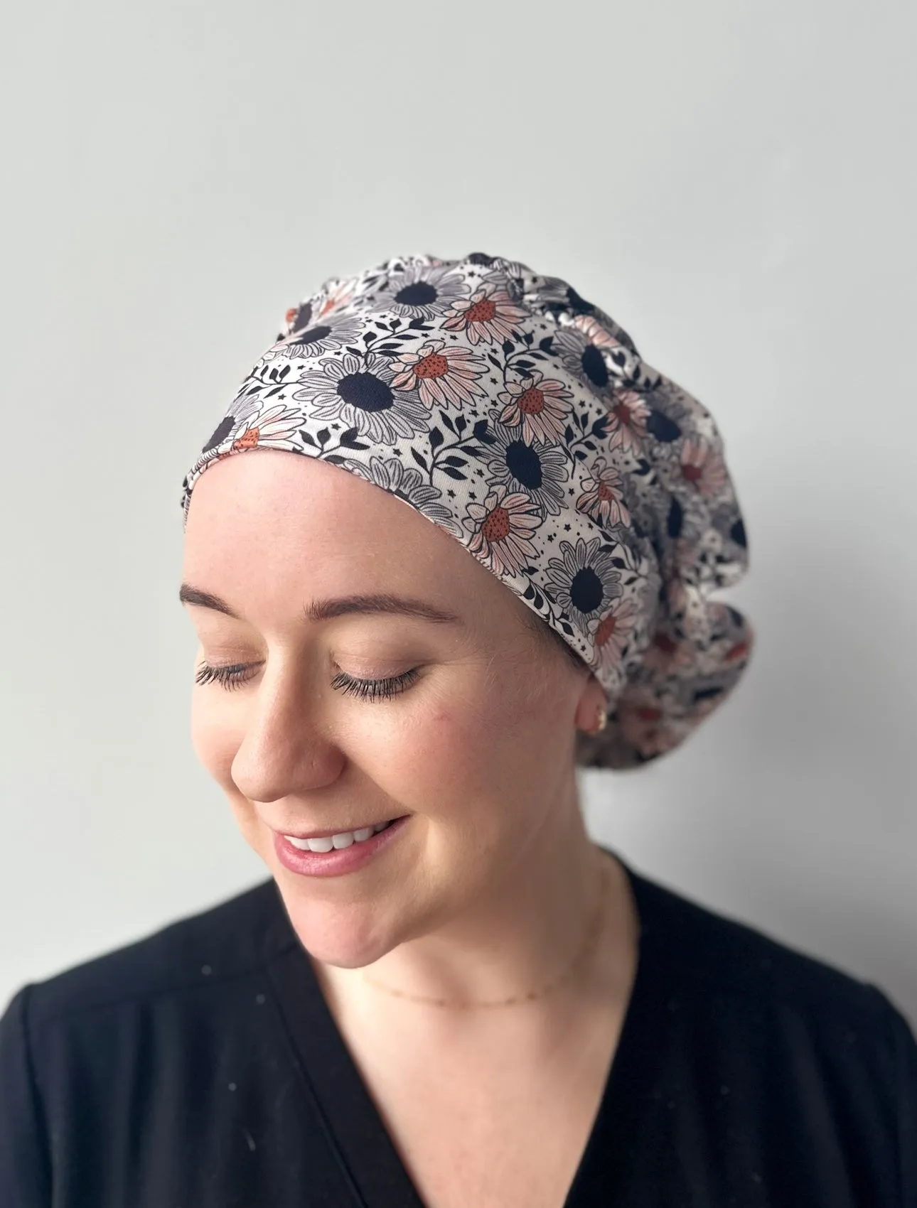 DuoStyle Scrub Hat - Black Sunflowers