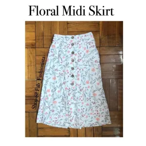 Floral midi skirt size Small &amp; XSmall