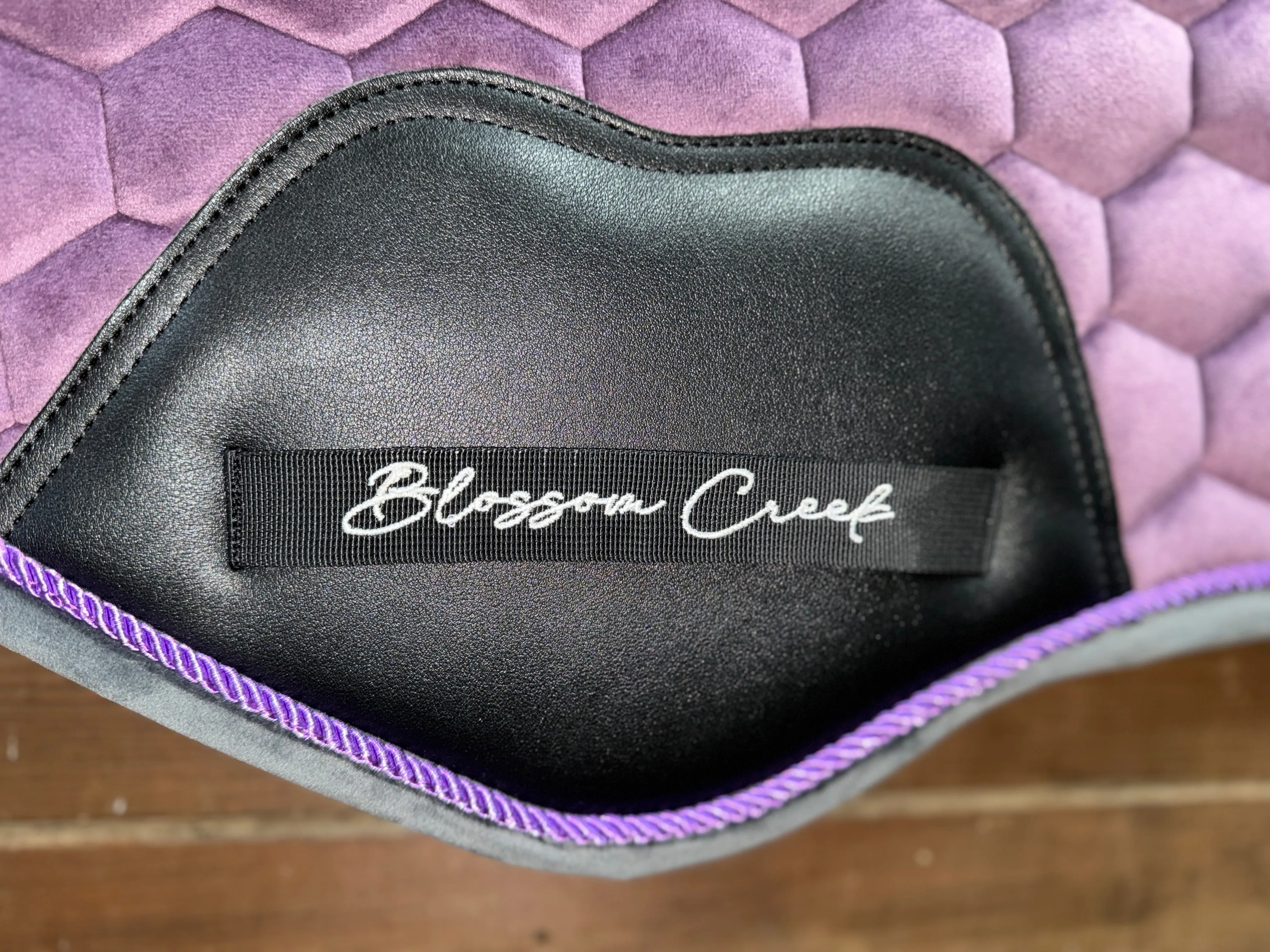 Lacey Velvet Saddle Pad ✨