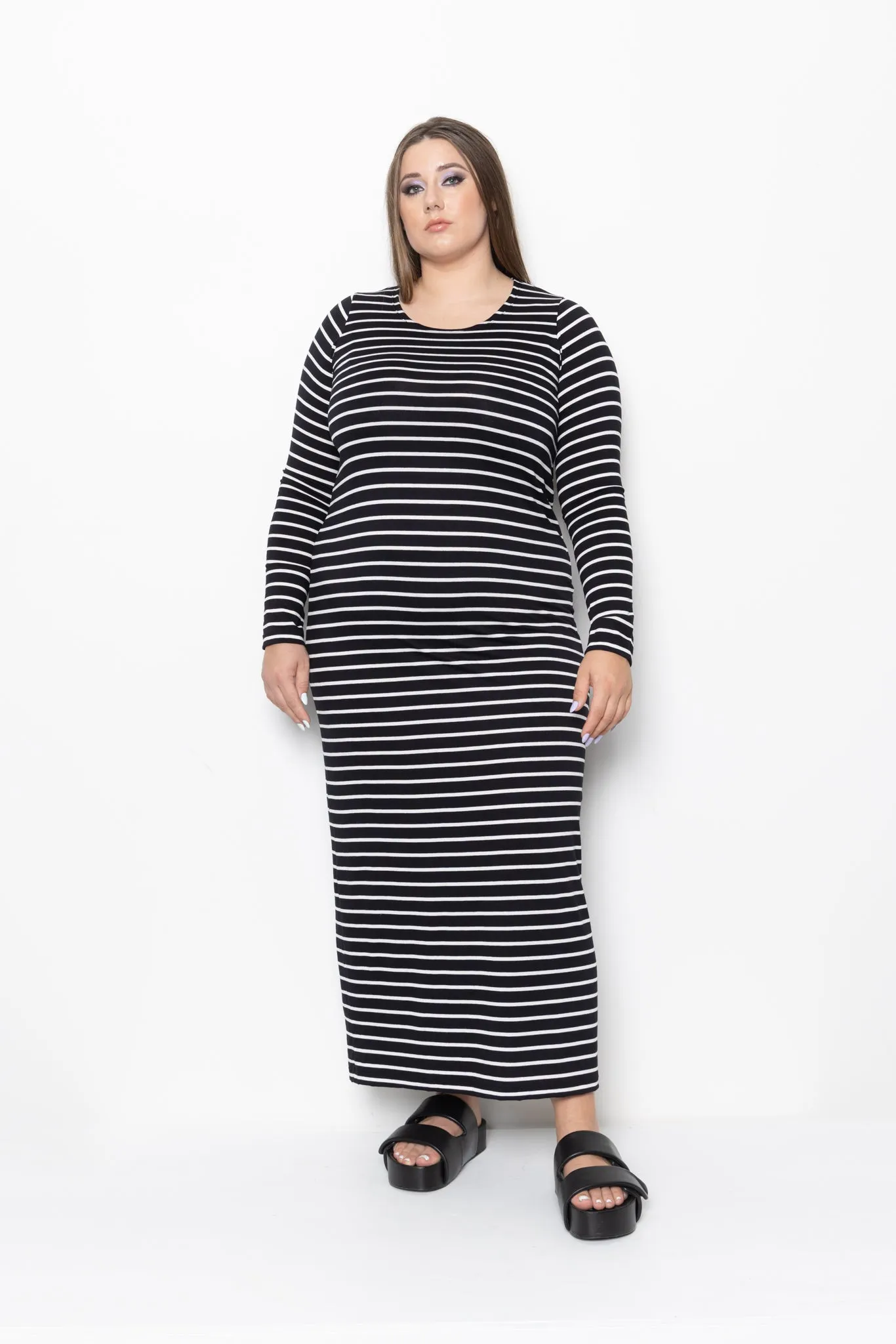 Last Ones M & XL - Sleeved Slip -  Maxi Length - Stripe