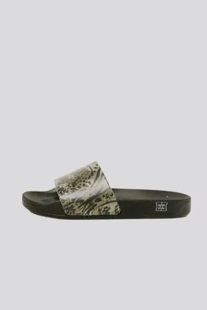 Leopard Slides