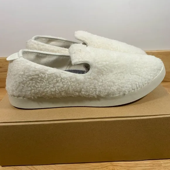 NEW Wool Lounger Fluff Mens 10 Natural White Cream Merino Wool