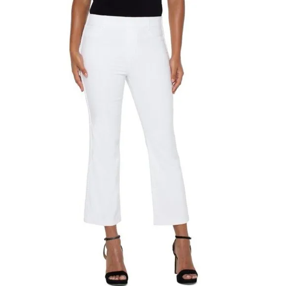 NWT Liverpool X Nordstrom ECO Chloe Pull On  Crop Flare Jeans
